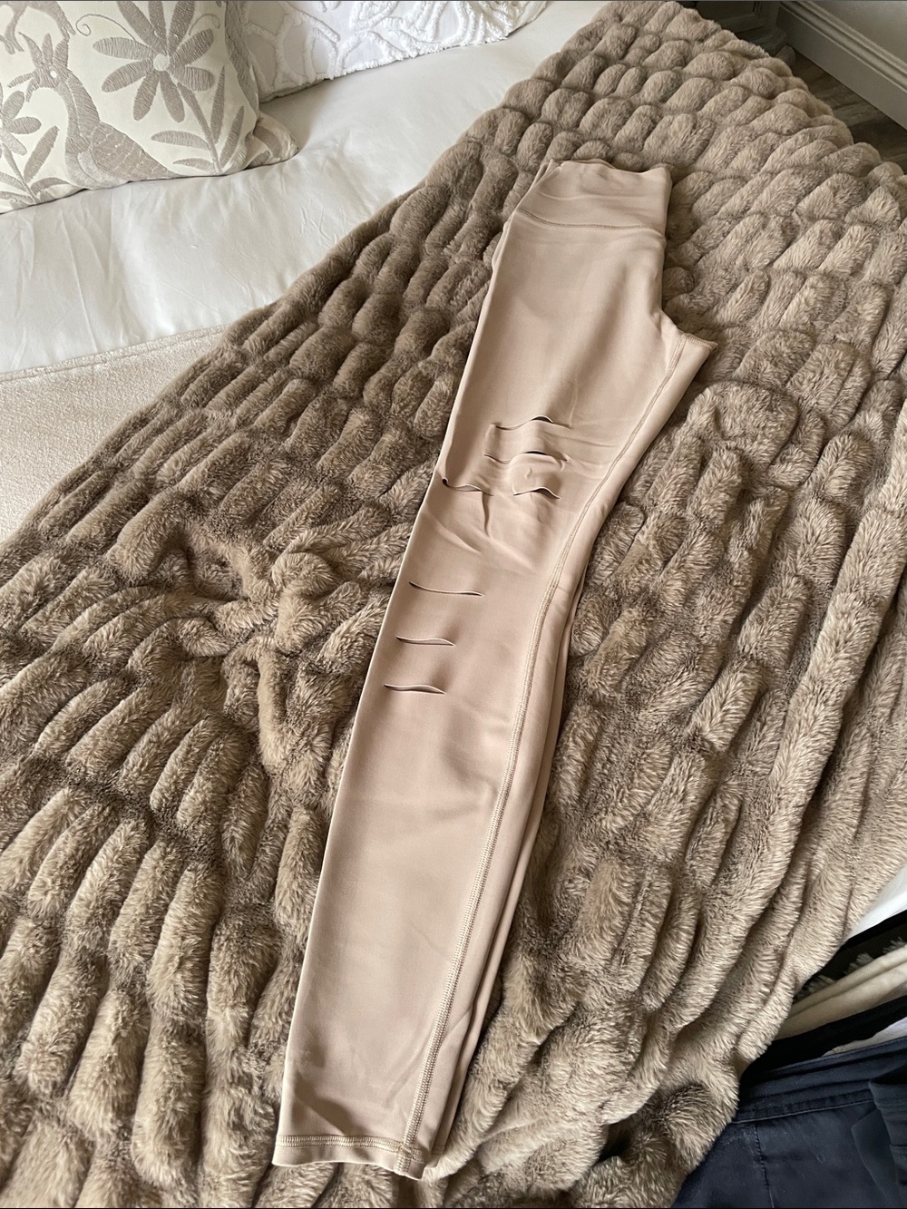 ALO Yoga Beige Sculpt High-Rise Leggings